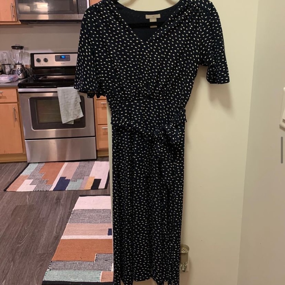 Navy and white polka dot dress H&M